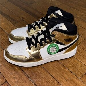 Jordan Mid/High Top Sneakers in White, Gold & Black